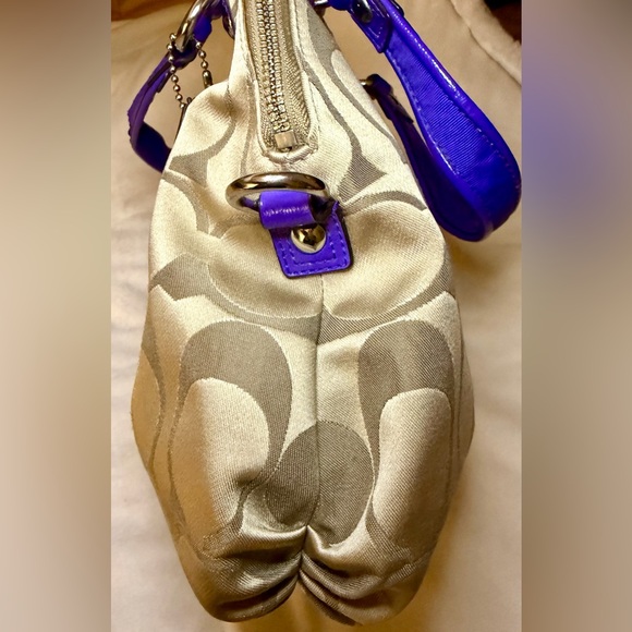 Coach Poppy Signature C Crossbody Bag RARE - Picture 12 of 13